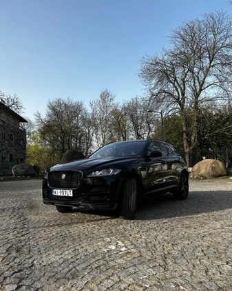 Jaguar F-Pace cena 147000 przebieg: 67000, rok produkcji 2019 z Warszawa małe 781